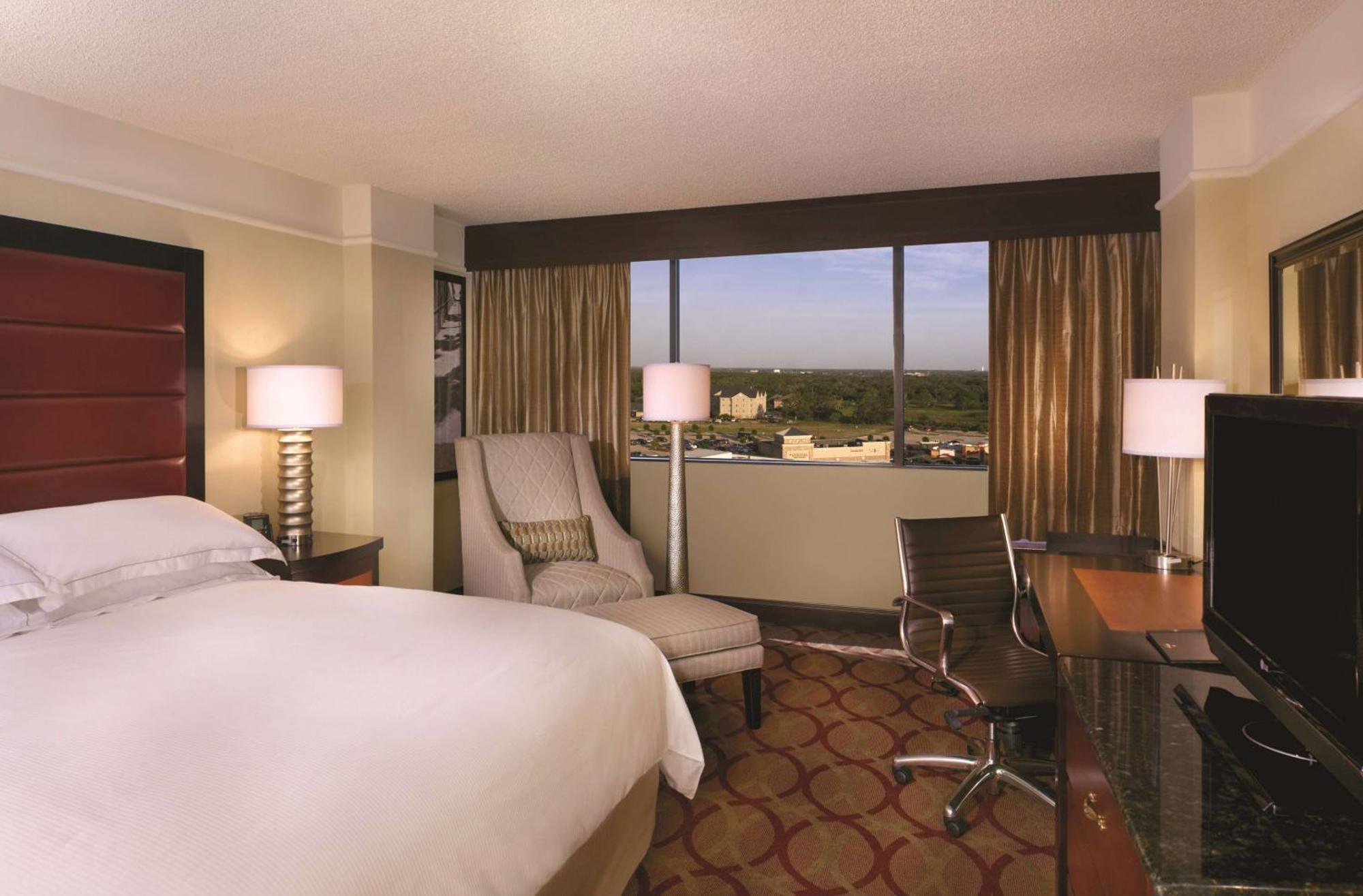 Hotel Hilton College Station & Conference Center Esterno foto