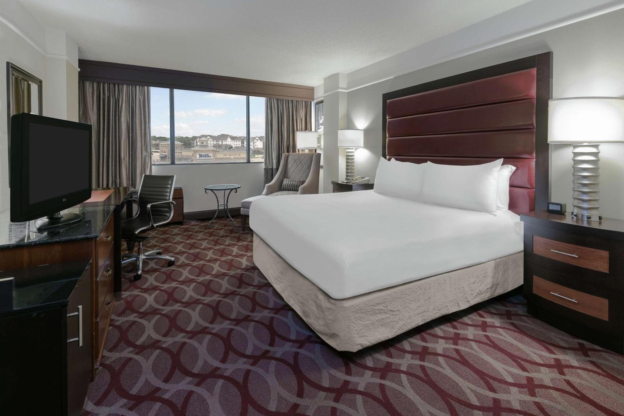 Hotel Hilton College Station & Conference Center Esterno foto
