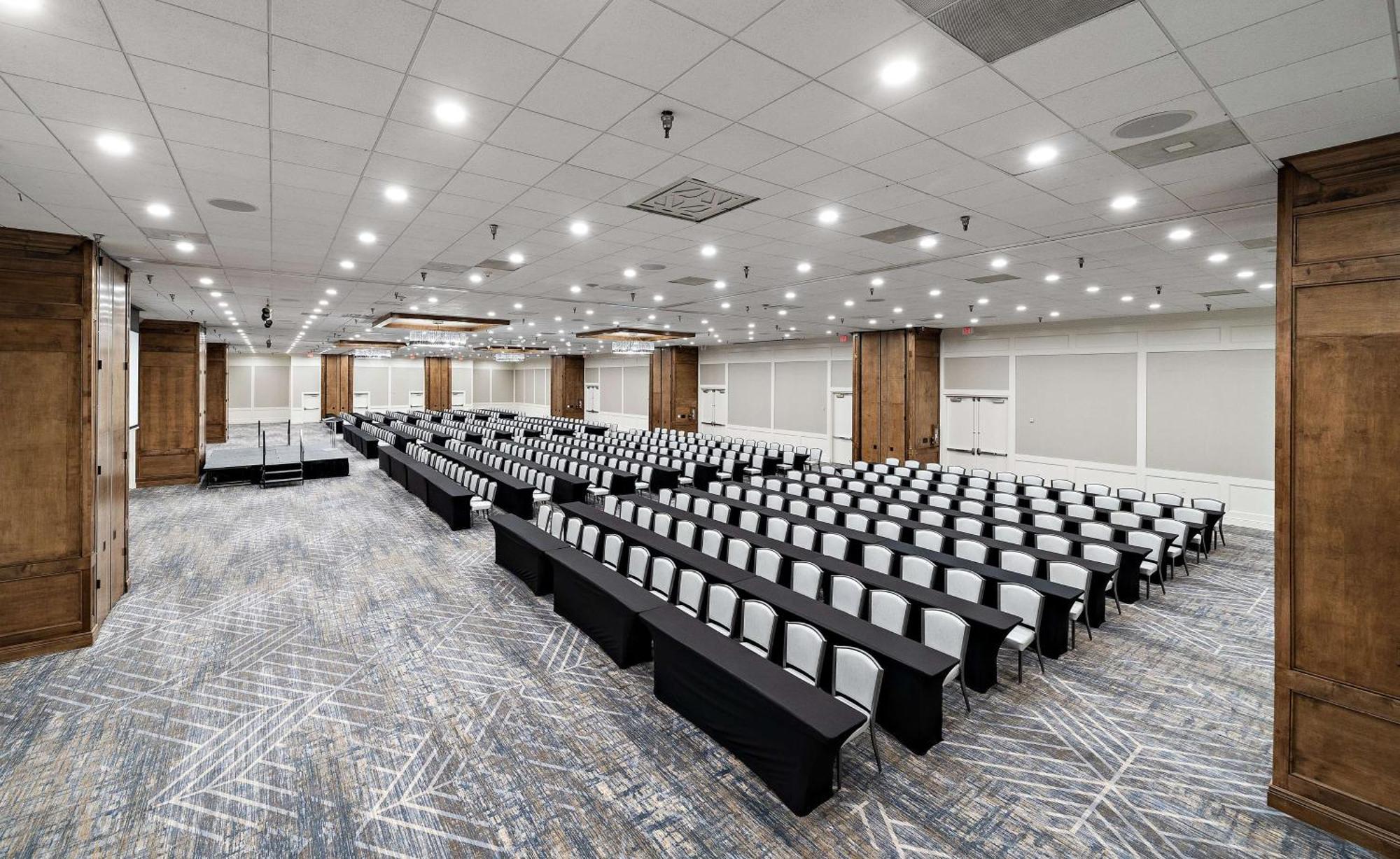 Hotel Hilton College Station & Conference Center Esterno foto
